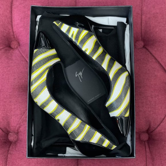 Giuseppe Pumps- Size 38 - Picture 2 of 8